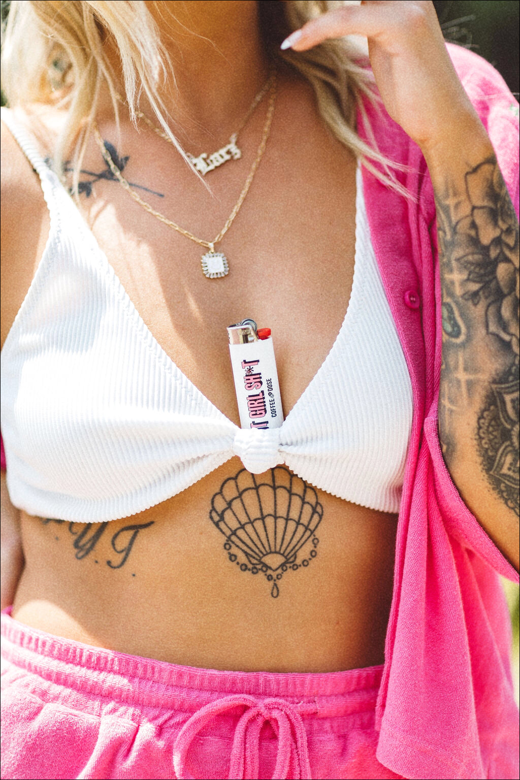 Hot Girl Lighter - Coffee Dose